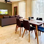 2bd With Private Balcony & Jacuzzi Aldea Zama View Apartment
