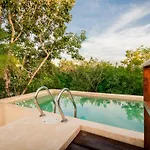 Casa Hibiscus Sky-high Pool With Birds Above The Jungle Villa Tulum