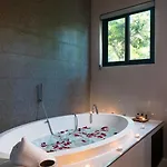 Villa Aesthetic Luxury In Prestige Zone Aldea Zama *