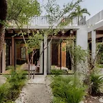 Сasa de vacaciones Private Jungle - Pool & Concierge For 21 *