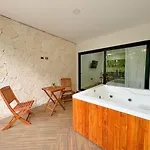 Incredible With Jacuzzi Naia C19 Tulum