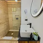 Apartamento Incredible With Jacuzzi Naia C19 *