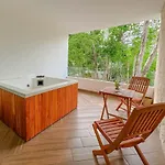 Incredible With Jacuzzi Naia C19 Apartamento *