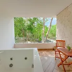 Apartamento Incredible With Jacuzzi Naia C19 *