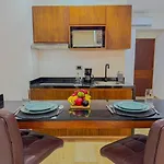 Incredible With Jacuzzi Naia C19 Apartamento *