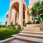 Exclusive Oceanfront Retreat In Tulum With Infinity Pool And Caribbean Views