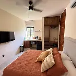 Luxury Near The Aparthotel