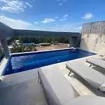 Bello Zen Ph 2 Terraces For 4 People