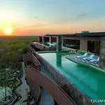 Exclusive Jungle Walking 2 Private Terrace