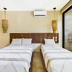 Apartment Aguasanta 2 Bedroom With Private Pool