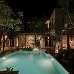 Private Jungle - Pool & Concierge For 21 *