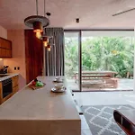 Villa Modern 3br With 2 Pools & Rooftop Lounge *