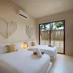 Сasa de vacaciones Luxe 3br Jungle Escape With Plunge Pool *