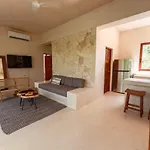 Holistika 9br Jungle Estate With Private Rooftop & Plunge Pools Holiday home