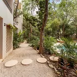 Luxe 3br Jungle Escape With Plunge Pool