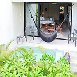 Private Pool New Jungle Apartment King Bed Wifi 603