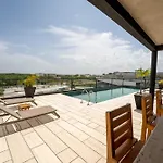 Apartment Elegant 1br Modern Near Chedraui *