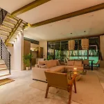 Villa Tulipan Modern 4 Bedroom 4 Bathroom And Private Pool