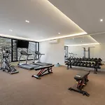 Maria - Modern 2br Retreat With Pool *