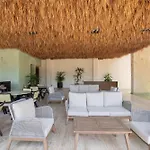 Maria - Modern 2br Retreat With Pool Apartamento Tulum