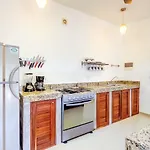 In The Heart Of - Location In Town Apartamento Tulum