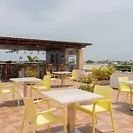 Biwa Tulum