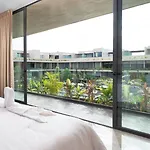 Mistiq Apartahotel