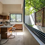 Casa Kookay, 6Br Luxury Villa 3 Pools, Aldea Zama
