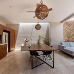 Villa Chic 6br Dual With 4 Private Pools & Concierge Tulum