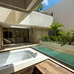 Chic 6br Dual With 4 Private Pools & Concierge *