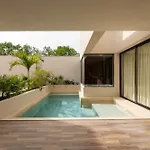 Chic 6br Dual With 4 Private Pools & Concierge Tulum
