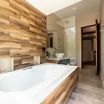 Villa Chic 6br Dual With 4 Private Pools & Concierge Tulum