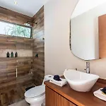 Chic 6br Dual With 4 Private Pools & Concierge * Tulum