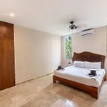 Chic 6br Dual With 4 Private Pools & Concierge * Tulum