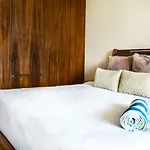 Mistiq Apartahotel