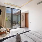 Apartahotel Mistiq 3*