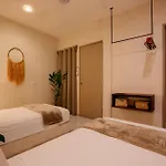 Noah Hotel 3*