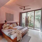 Villa Modern 3br With 2 Pools & Rooftop Lounge Tulum