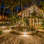 Villa Soliman Bay Beachfront