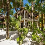Soliman Bay Beachfront