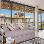 Luxury Loft - Jacuzzi, Gym, Sauna, Infinity-Pool, Jungle View