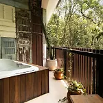 Magical Jacuzzi At Jungle 