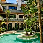 Modern 2 Bedroom 2 Bathroom In