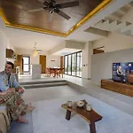 6Br Luxury Villa Perla With 2 Pools & Game Room