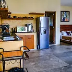 Boho Chic Loft- Stunning Terrace In Central Tulum