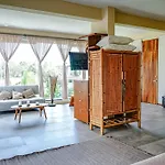 Boho Chic Loft- Stunning Terrace In Central Tulum