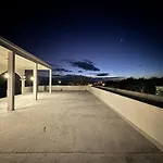 Apartamento Jungle Loft With Pool And Rooftop Near And Cenotes And Dowtown! Fast Wifi! Perfect For Expats *