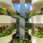 Private Pool Paradise In Aldea Zama 2Br