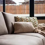 Penthouse With Rooftop Plunge Pool - Distant Ocean