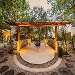 Luxury Penthouse 3br With Private Pool & Rooftop La Veleta Tulum